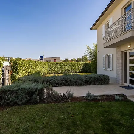 Villa Bina *