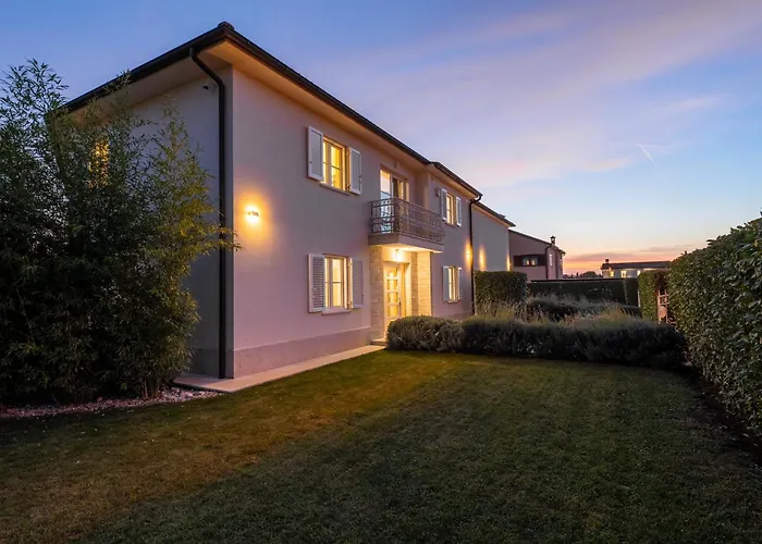 Villa Bina