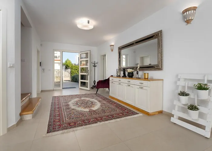Villa Bina *